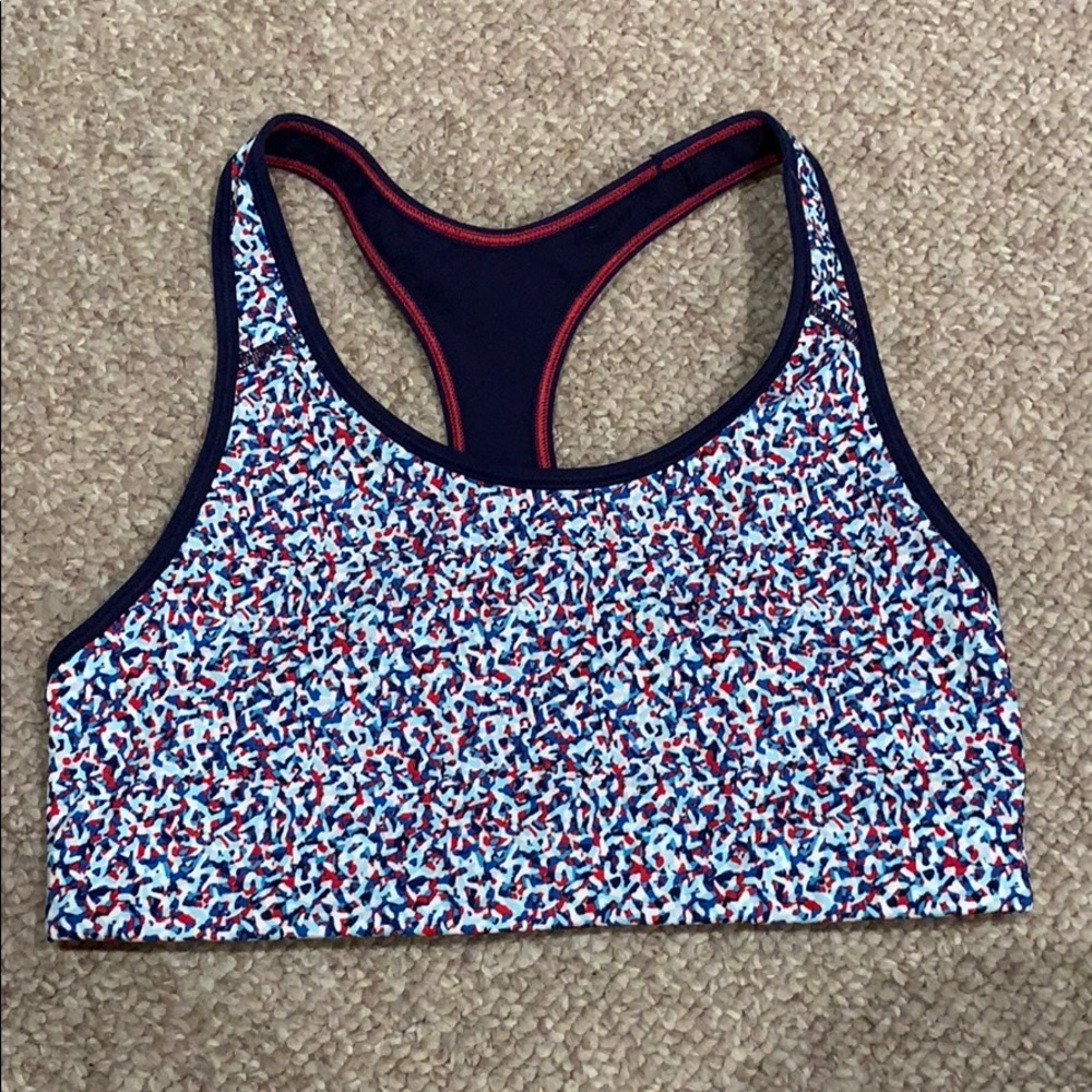 NWOT Old Navy Active Sports Bra
